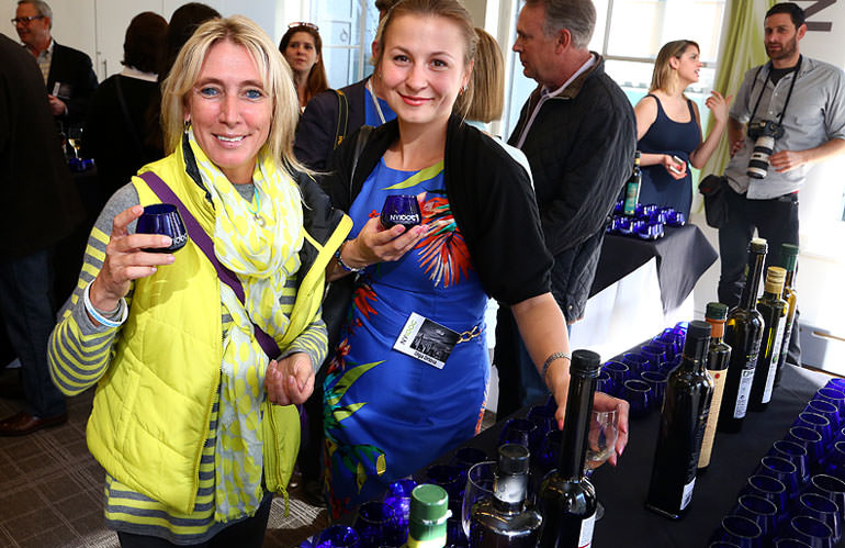 Plenty of Enthusiasm At NYIOOC Tasting Event plenty-of-enthusiasm-at-nyiooc-tasting-event-
