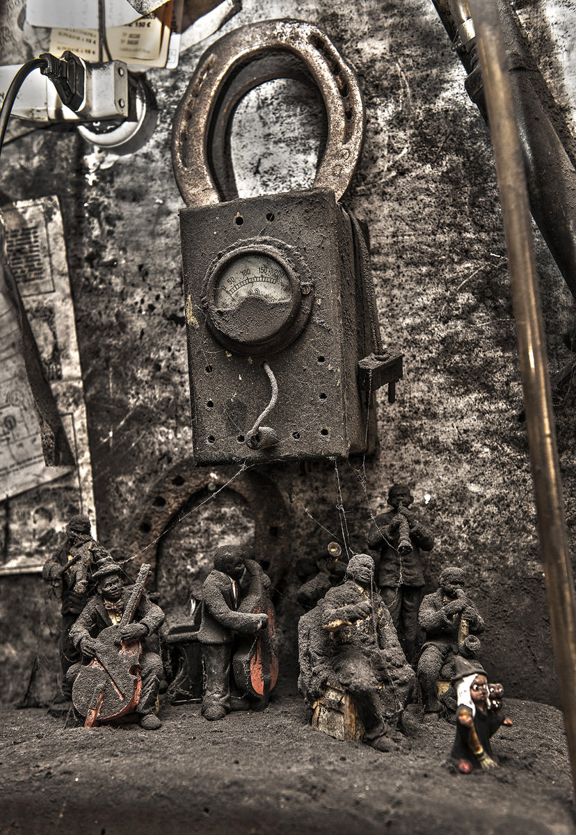 The Last Charcoal Man of Seville the-last-charcoal-man-of-seville